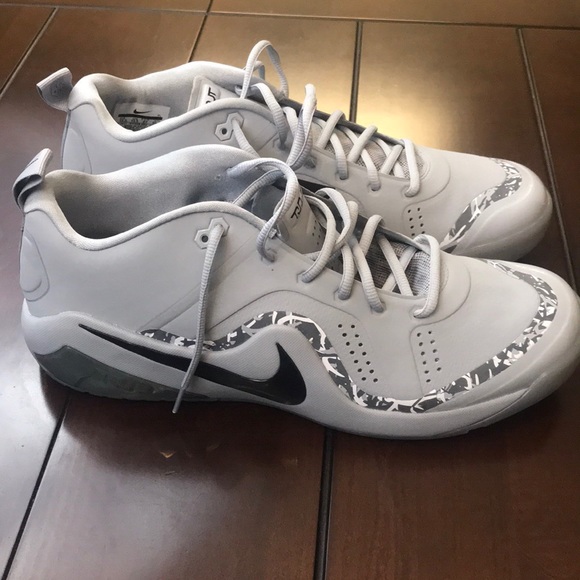 nike 856 trout